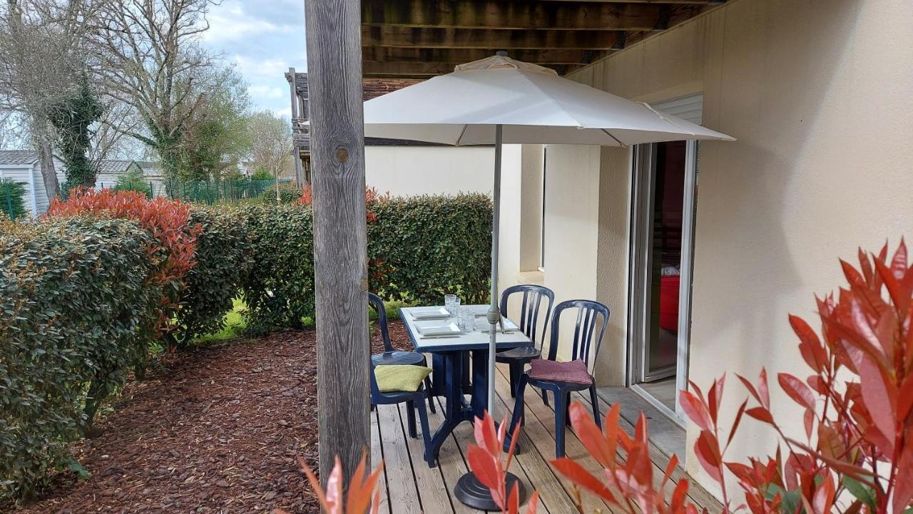 T2, 50M Du Lac, Piscine, Wifi, Jardin Terrasse Sans Vis-A-Vis, 1 A 4 Pers オレイアン エクステリア 写真