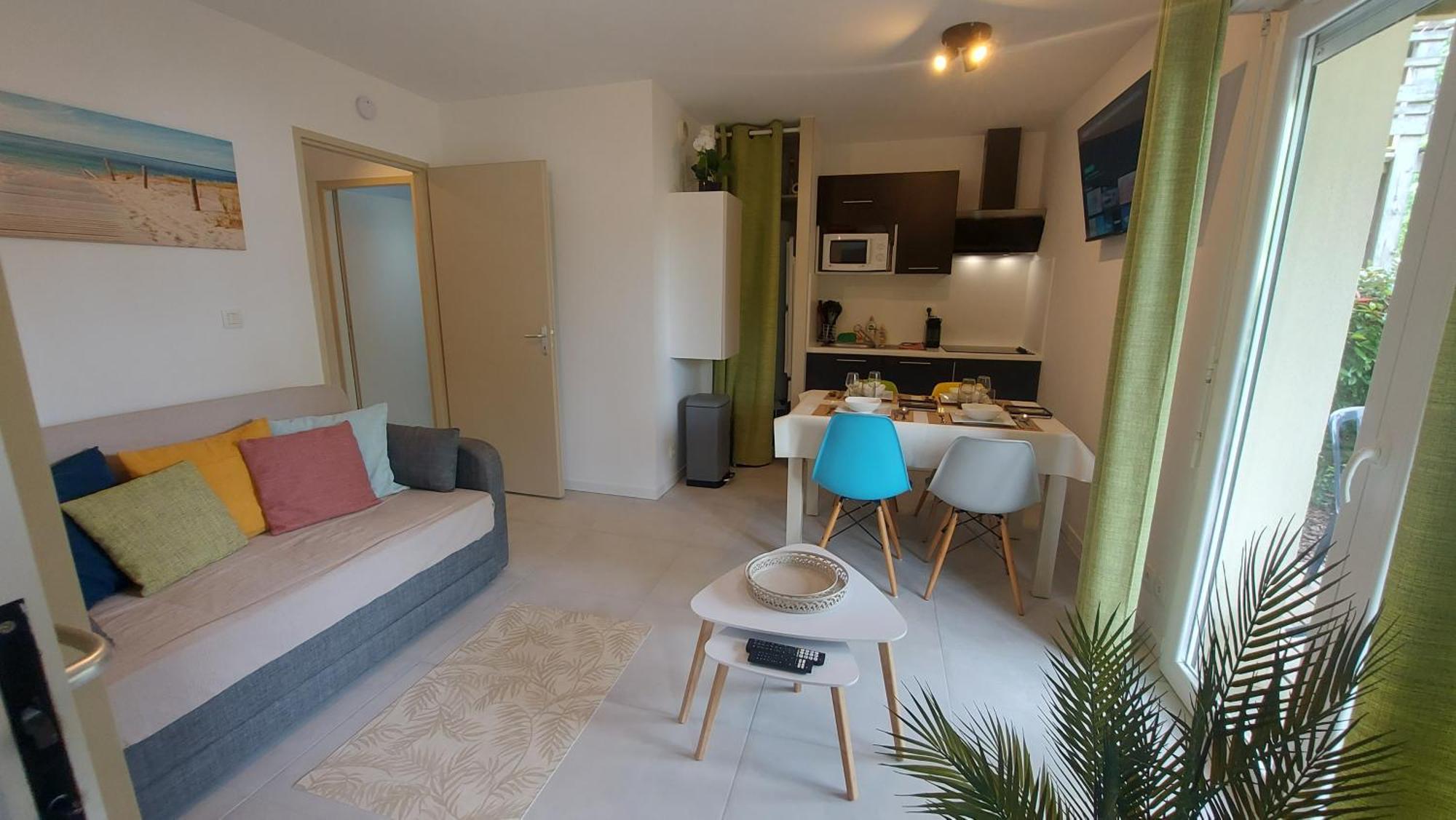 T2, 50M Du Lac, Piscine, Wifi, Jardin Terrasse Sans Vis-A-Vis, 1 A 4 Pers オレイアン エクステリア 写真